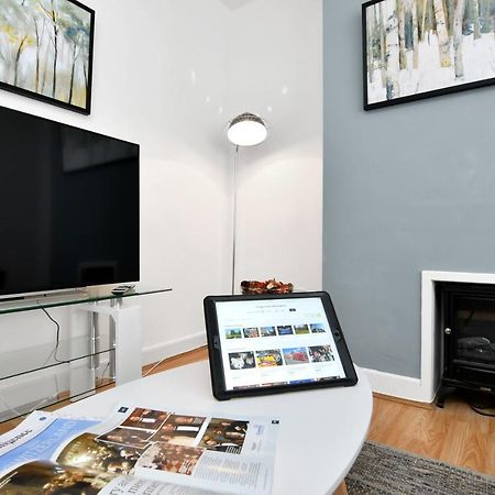 Xclusive Living Stay Near Airport & Nec, The Whitecroft Sheldon  Екстер'єр фото