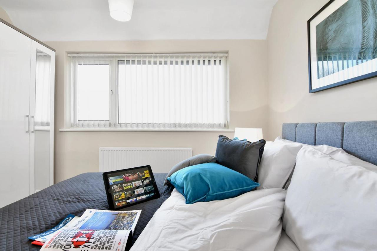 Xclusive Living Stay Near Airport & Nec, The Whitecroft Sheldon  Екстер'єр фото