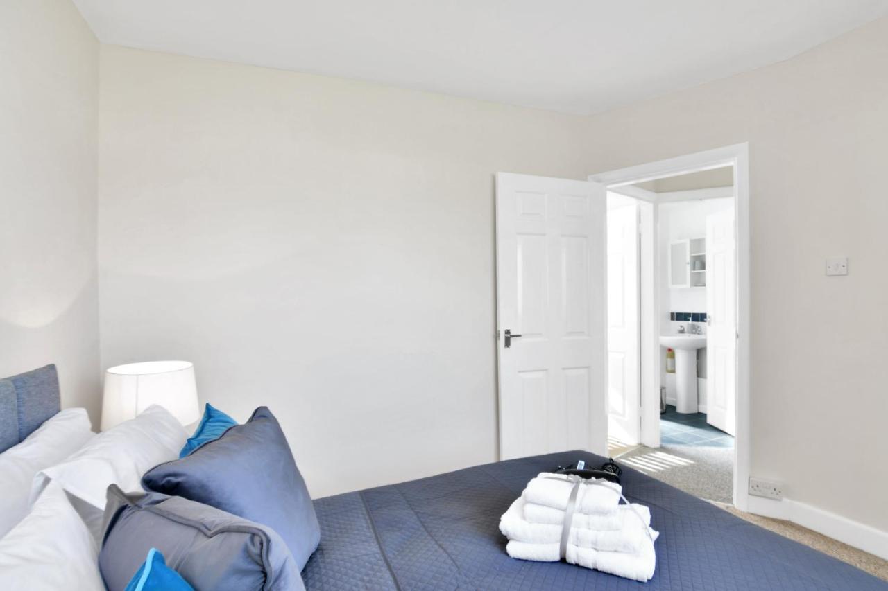 Xclusive Living Stay Near Airport & Nec, The Whitecroft Sheldon  Екстер'єр фото