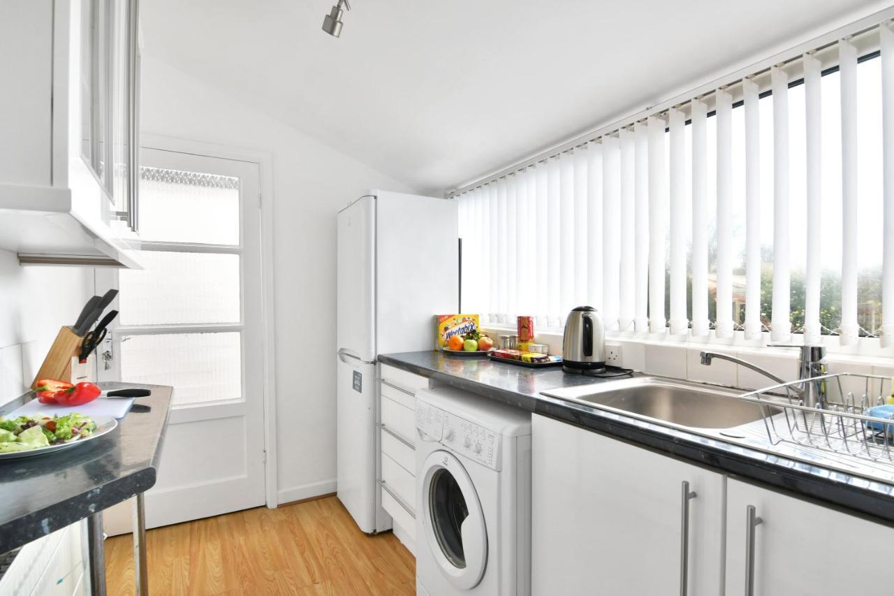 Xclusive Living Stay Near Airport & Nec, The Whitecroft Sheldon  Екстер'єр фото