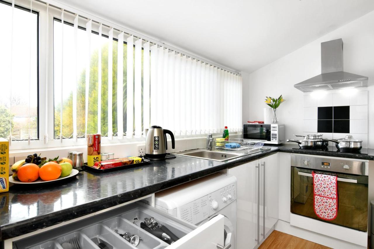 Xclusive Living Stay Near Airport & Nec, The Whitecroft Sheldon  Екстер'єр фото